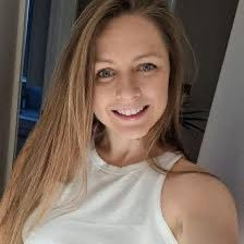 BackyNurse26714's profile picture. kindly give me a follow if you come across my profile ❤️ ❤️💕