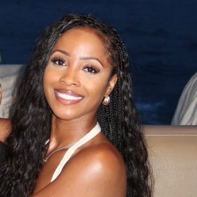 maherkiny's profile picture. An angel pretending to be a person