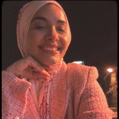 2alaaaaaaaaaa2's profile picture. A wholehearted girl with a wholesome content .. 🪿🇵🇸 An "authentic copy".. الغير مؤطّرة.