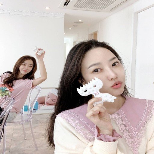 Ievworaroo9022's profile picture. allergic to drama, addicted to coffee