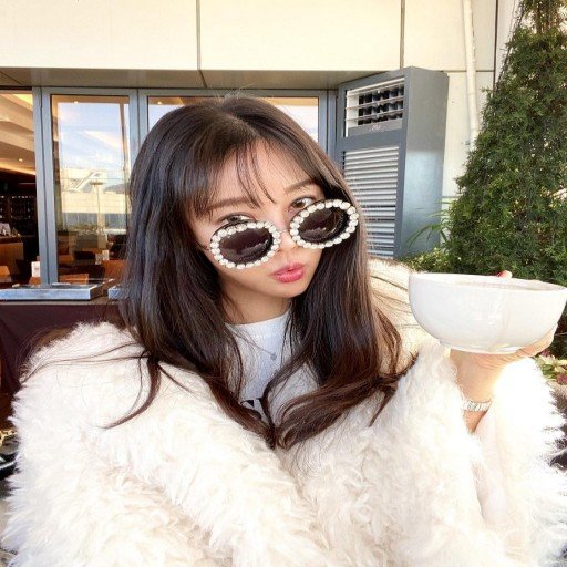 Wartmie624's profile picture. cute, confused, caffeinated