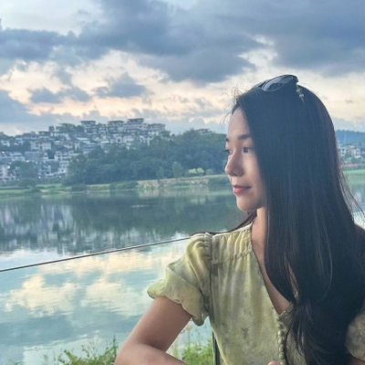 maliaella86's profile picture. Likes: travelling, fishing, swimming and exploring cultures. ❌No Porn ❌I don't want to show anything on X. Because I am on here for news only