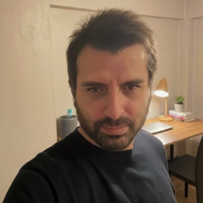 mujdatsayar's profile picture. UX Designer 15+ year    https://t.co/EWvN1lXS42