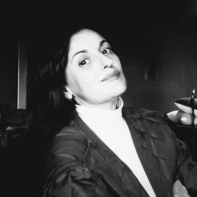 cokica56's profile picture. Zaključala mi banda stari profil ✊
A ja i opet biciklom☝️🚴🔁
I pišem pesme 📖📚✒️