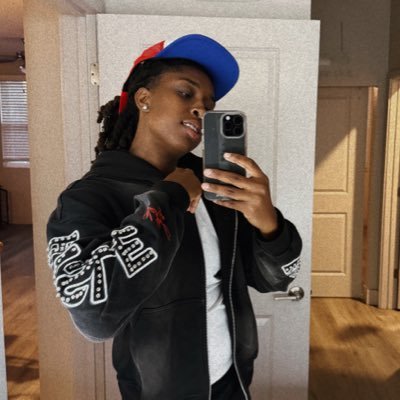 yfkkiddo's profile picture. ¥fk ... 🍋#NFL | ♍️ | G3