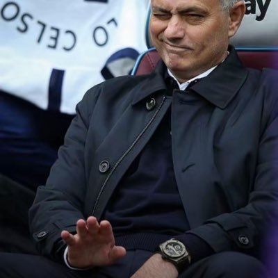 Omnia_fallacia's profile picture. Notes to myself and maybe you.