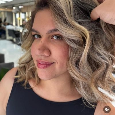 thaaynaraleal's profile picture. aquariana, debochada e torcedora do caprichoso. ⭐️💙