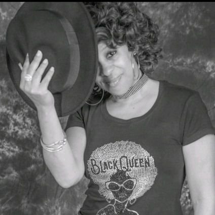 Cherol31963's profile picture. Love & Hugs 
#pray #wisdom #humble #blessed #nyborn #raisedkc