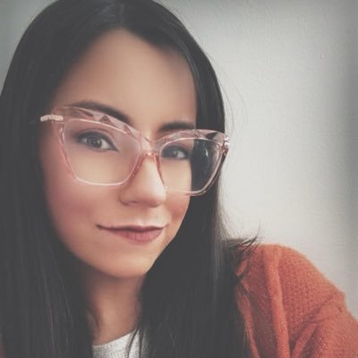 CanadianDollxo's profile picture. Cat mama 🐈, reading 📚, gaming 🎮, loving Brandon💞 & vibing to Taylor Swift 🎶 📔RG: 58/130 | 📖 CR: Fairest of All