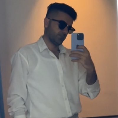 ShoreshHassan's profile picture. 