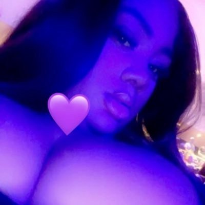 SincerlyHoney_'s profile picture. ⠀⠀⠀⠀⠀⠀⠀⠀⠀⠀⠀theSWEETEST