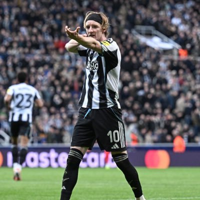 AG10szn's profile picture. AG10 enthusiast, GR63 loyal, dabbler of politics. Pub golf loser 4x