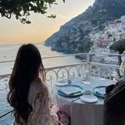 Ygueaeeveex842's profile picture. 