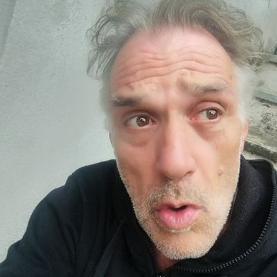 theDuke63's profile picture. vivo e lascio vivere......quello che pensate di me lo lascio volentieri a voi trattatelo con cura......;-)