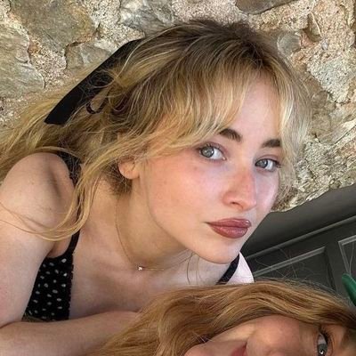 numberonerosie's profile picture.