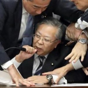 sharkbyte1k's profile picture. 🦍🚀🌓👽🛸☄️🪐                        Nothing here is financial advice, do your own due diligence.