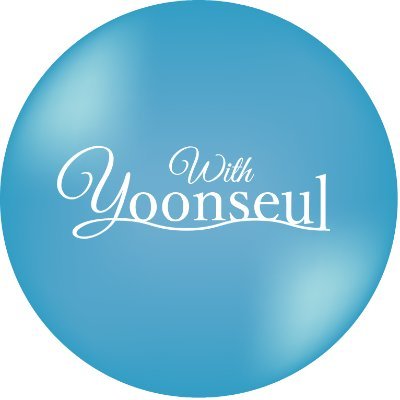 _withyoonseul_'s profile picture. 推しの世界観を“デザインの形”に💭 曲・世界観を形にするコンセプトうちわ＆ネームボード🎨K-POP / J-POP ジャンル不問🎶元広告デザイナーがつくるこだわりデザイン✨ご注文はこちらより → https://t.co/kcOpFrqfFy