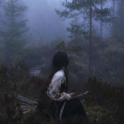 milki17nnn's profile picture. На небе только и разговоров, что о море 🌊 Место где тепло, заходи, я налью тебе чай💜