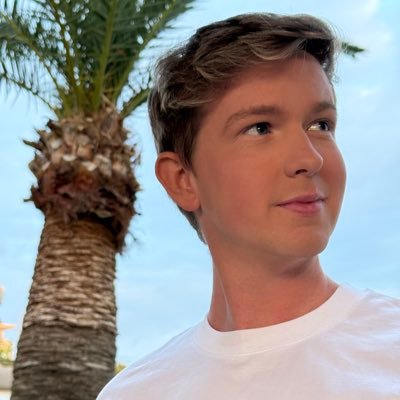 PontusRasmusson's profile picture. Content Creator 😝