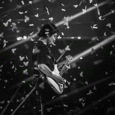 harusisse0's profile picture. • RANDOM •