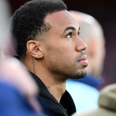 fikienergy's profile picture. perfection is of no one but the lord./arsenal ❤️