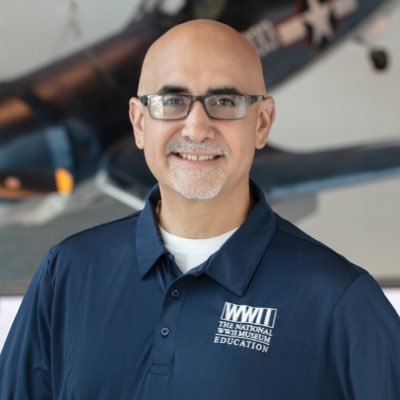 DrJHarmon's profile picture. Teacher🍎Ed.D | @iCivics Ed Net | GLI PA HTOY | @HCofPGH Holocaust Educator of the Yr | Nat'l WWII Museum Teacher Ambassador | @echoesreflect Teacher Leader