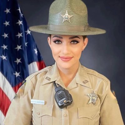 HelenNAugeote's profile picture. Law student Beauty pro - Former LEO | 6 Fitness junkie P Nashville | Owner: ©the_vanity_house