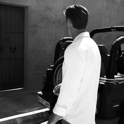 v9jil1's profile picture. 