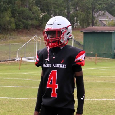 4stilllivinn's profile picture. 5’6 125 | DB | Class of 2030