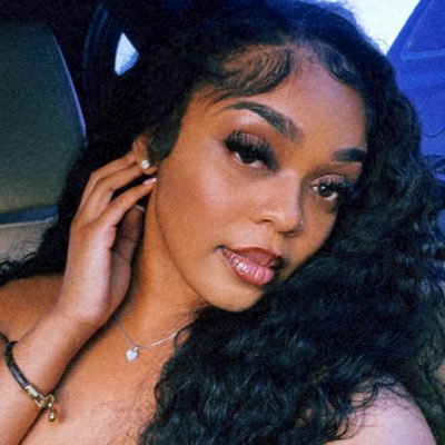 _astoldbytimiya's profile picture. IG: timiyam_   :  RN 🩷