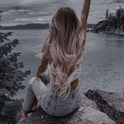 Noietalh988's profile picture. 