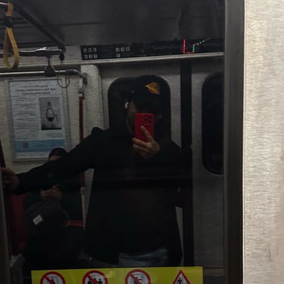 sbskelpie's profile picture. connor bedard enjoyer | dangerous lunatic, hater, and punk trash