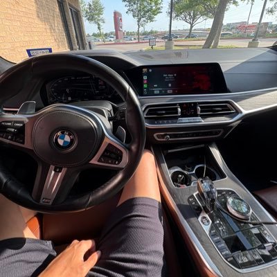 Loaditup5's profile picture. 