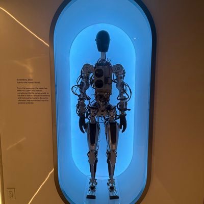 mikeyanatomy's profile picture. RN BSN CCRN IV therapist DJ avid reader/climber/whathaveyou #ape