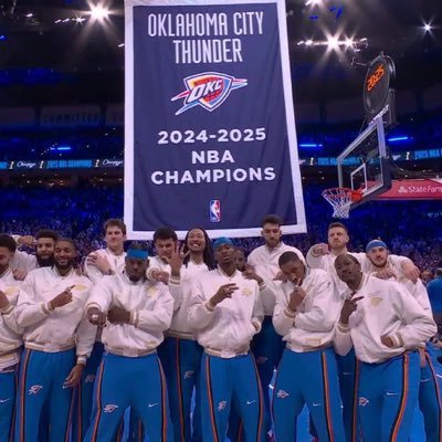 CCorrell13's profile picture. I love everything (O)KC. @KUHoops with a sprinkle of @AnaheimDucks