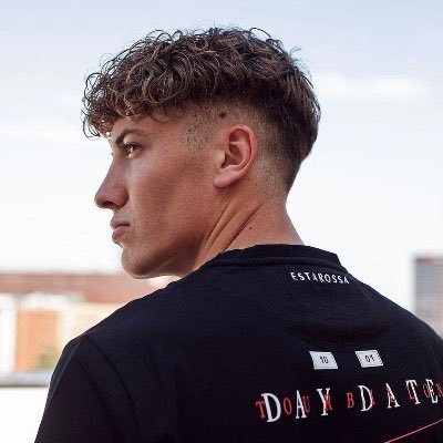 Crypt0WallSt___'s profile picture. Krypto Analyst, Trader & Investor 🇩🇪Hier Trade und Investiere ich 📈#Bitcoin https://t.co/8niuAqeg59 de/act/chan..