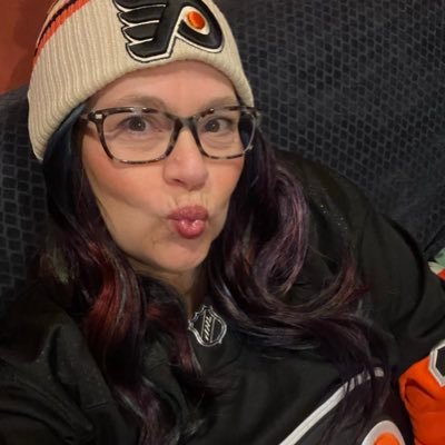 CardiacRN_71's profile picture. RN 🩺 🧑🧒🐶 🐈 🐈 🏖🍹#RingTheBell, #FlyEaglesFly, #LetsGoFlyers, mom to 1 grown human, 1 dog, 1 cat. New Castle born and raised!
