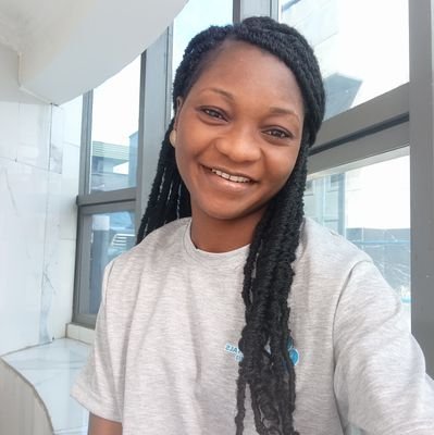 juliana71341047's profile picture. 