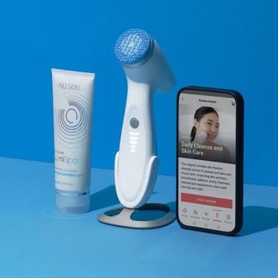 Lumispaio's profile picture. 