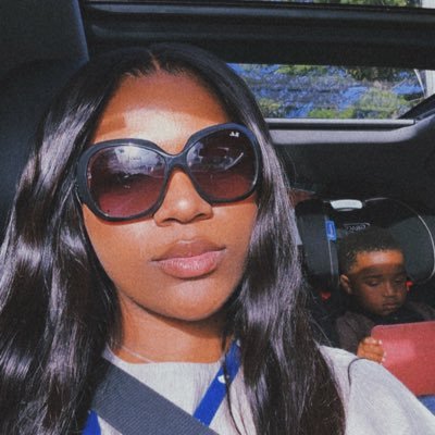 _yannbon's profile picture. Temple  Alumna🍒🦉 Winslow Alumna 🦅