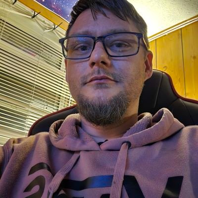 scottpaonessa21's profile picture. Married, Father, Cyber bullying the government and global cabal and spreading gnosis.