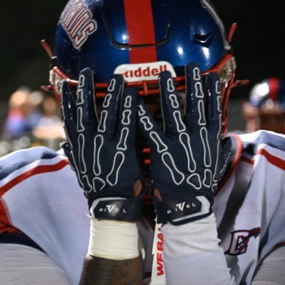 KenWalker8_'s profile picture. Corner Bender🎱, Fb | Chickasaw High School | Co/26 | 3.0 GPA | 5’9 225lbs