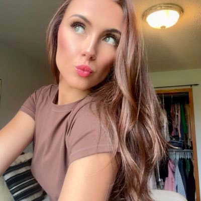 zcabrohmas's profile picture. 