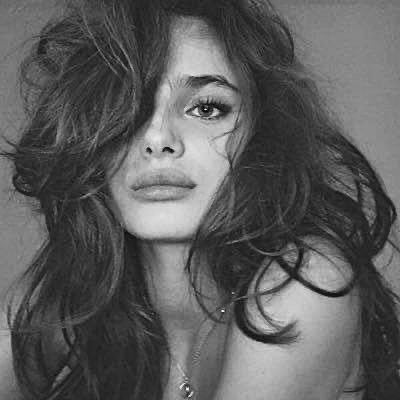 ram_399's profile picture. تعز علي نفسي : فمن لا يعزها مثلي ، لا أهلاً ولا سهلاً به .✨
