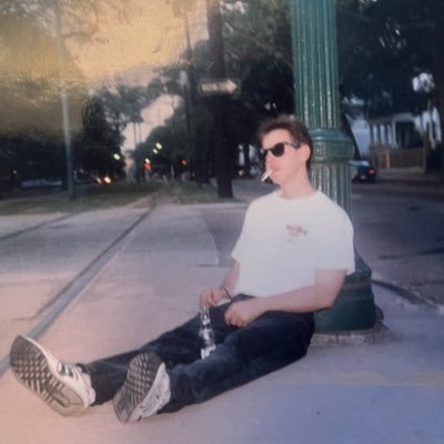 JBFlint's profile picture. WSJ media reporter. Contrarian. Curmudgeon. Provocateur. "Sleep is for fools who never see the sun rise." A lifeboat in a sea of turds. Open DM: DON'T ABUSE IT.