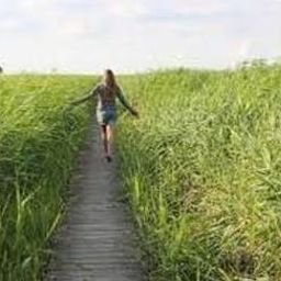 Eezreri349's profile picture. 