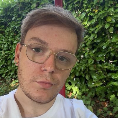 SammTTv's profile picture. Miley Cyrus stan first, functioning adult somewhere after that🤷🏼‍♀️