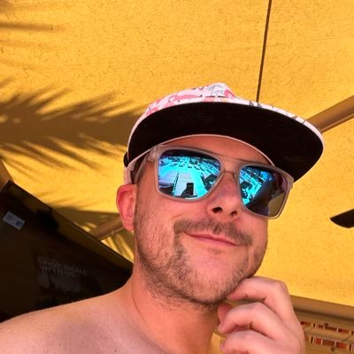 smonks08's profile picture. Just a chill dude