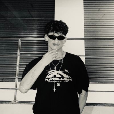 flojgor's profile picture. 