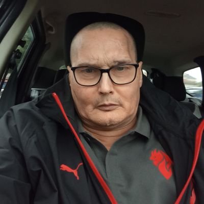StefanoVerbania's profile picture. Silvio Berlusconi PRESIDENTE nยฐ1
Liedholm,Sacchi,Capello,Ancelotti :
I MIEI MILANโค๏ธ๐ค
Sempre in lotta per vivere anche solo 1 g.di piรน๐
Del Team @MilanSpace_03